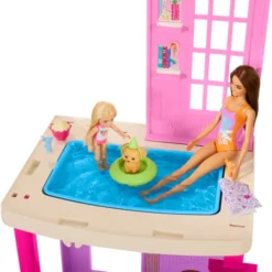 Barbie Dreamhouse med 2 hus, bassenger og sklie