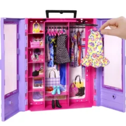 Barbie Entry Closet