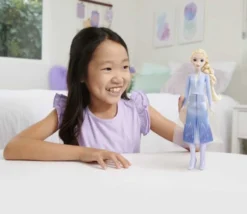 Frozen 2 Fashion Doll - Elsa
