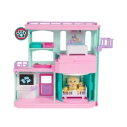 Little Live Pets, Mama Surprise Families Baby Care Clinic
