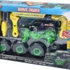 Monster Jam Grave Digger Build N ReBuild 1:18