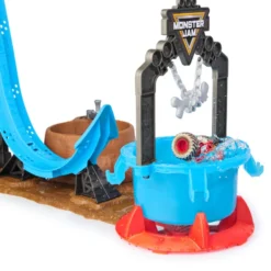Monster Jam Mud Blasters Monster Mutt Dalmatian Dunk Tank