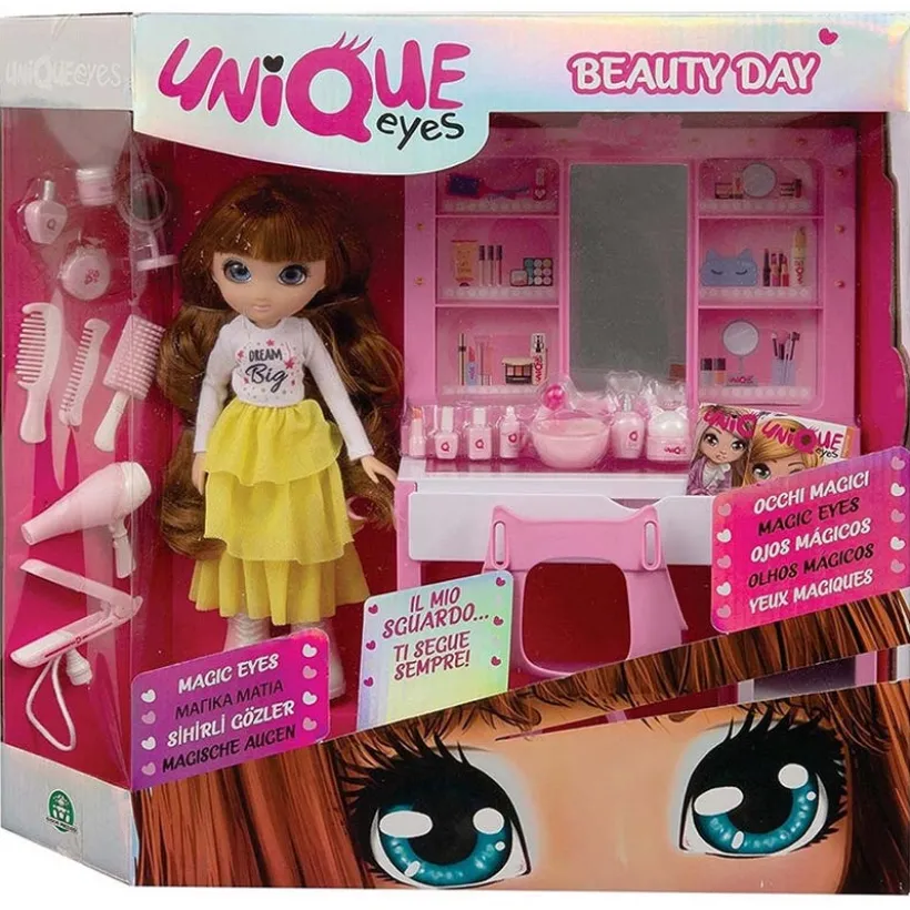 Unique Eyes Beauty Day
