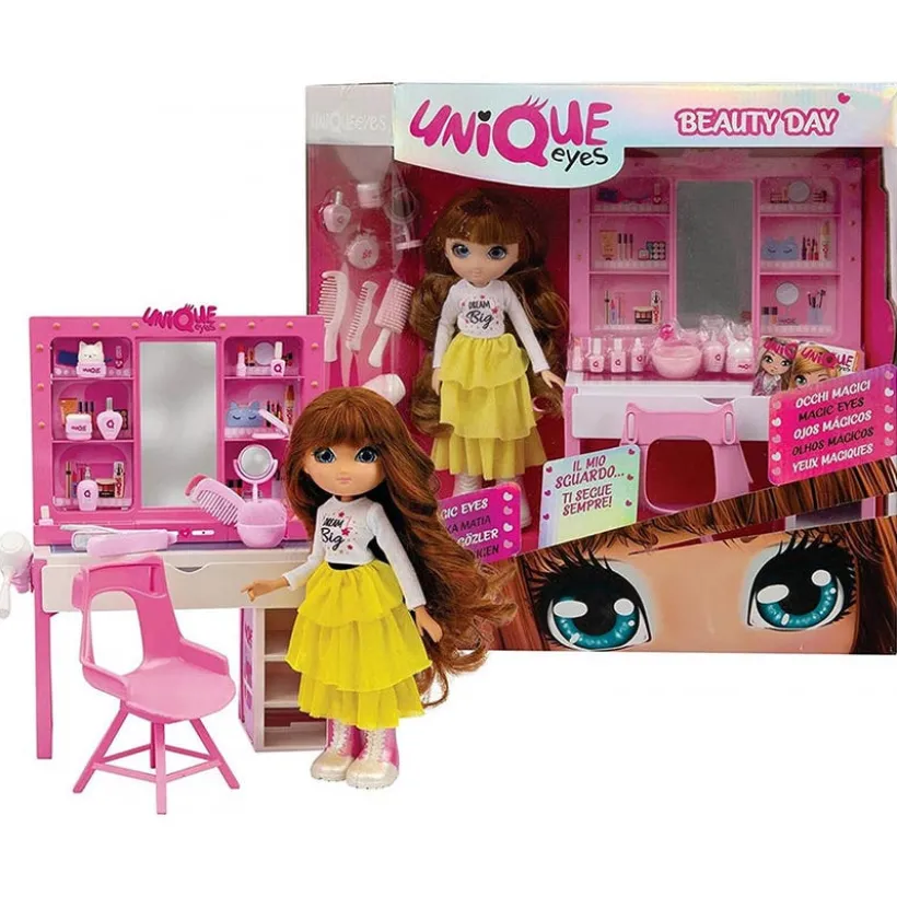 Unique Eyes Beauty Day